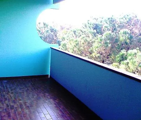 Condominio Montecarlo Holiday home *